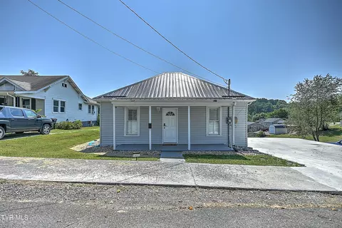 1451 Massachusetts Avenue Bristol Va 24201, Bristol, VA 24201