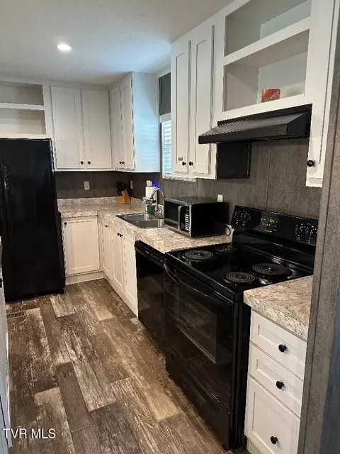 Kitchen - 405 Pritchard Road Limestone Tn 37681, Limestone, TN 37681 photo 1 of 3