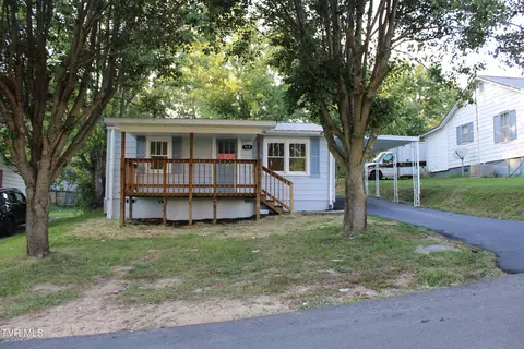319 Cherry Street Greeneville Tn 37745, Greeneville, TN 37745