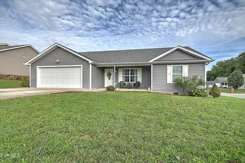 102 May Apple Drive Bluff City Tn 37618, Bluff City, TN 37618