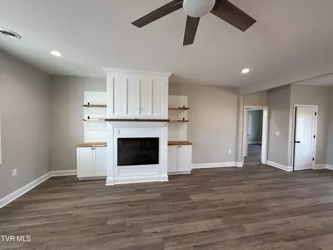 2016 Old Stage Road Greeneville Tn 37745, Greeneville, TN 37745 photo 8