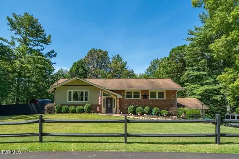 Exterior - 222 Cherokee Circle Erwin Tn 37650, Erwin, TN 37650 photo 14 of 37