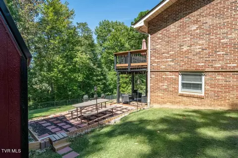 Exterior - 222 Cherokee Circle Erwin Tn 37650, Erwin, TN 37650 photo 27 of 37