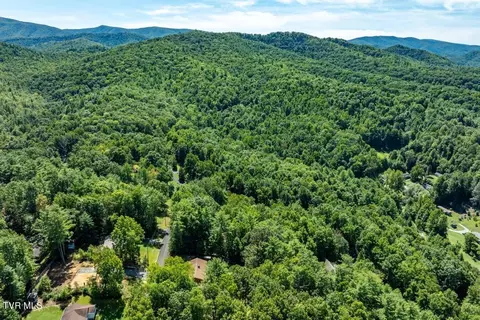 View/Area - 222 Cherokee Circle Erwin Tn 37650, Erwin, TN 37650 photo 8 of 12