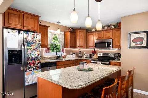 Kitchen - 222 Cherokee Circle Erwin Tn 37650, Erwin, TN 37650 photo 1 of 3