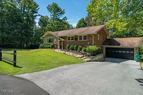 Exterior - 222 Cherokee Circle Erwin Tn 37650, Erwin, TN 37650 photo 13 of 37