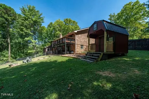 Exterior - 222 Cherokee Circle Erwin Tn 37650, Erwin, TN 37650 photo 23 of 37
