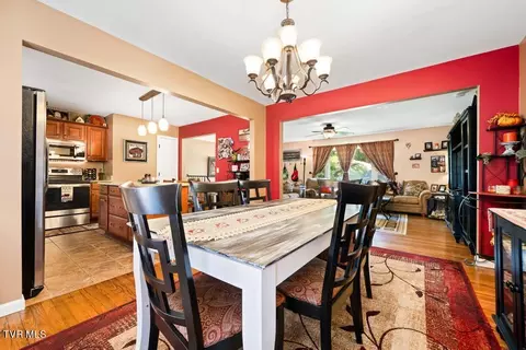 Dining - 222 Cherokee Circle Erwin Tn 37650, Erwin, TN 37650 photo 2 of 2