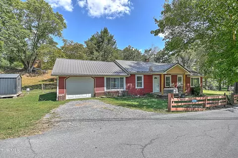 404 Dover Avenue Mount Carmel Tn 37645, Mount Carmel, TN 37645