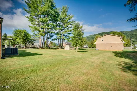 Exterior - 1115 Mountainview Road Erwin Tn 37650, Erwin, TN 37650 photo 6 of 6