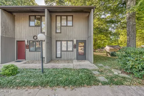 115 Beechnut Street B10 Johnson City Tn 37601, Johnson City, TN 37601