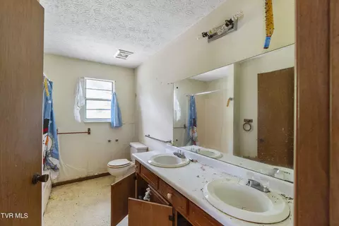 227 Schofield Drive Greeneville Tn 37745, Greeneville, TN 37745 photo 13