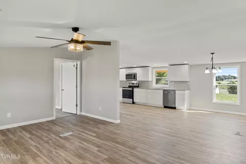 530 Ebenezer Loop Chuckey Tn 37641, Chuckey, TN 37641 photo 17