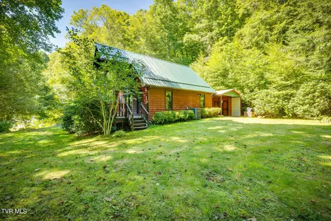 110 Shadow Mountain Road Roan Mountain Tn 37687, Roan Mountain, TN 37687