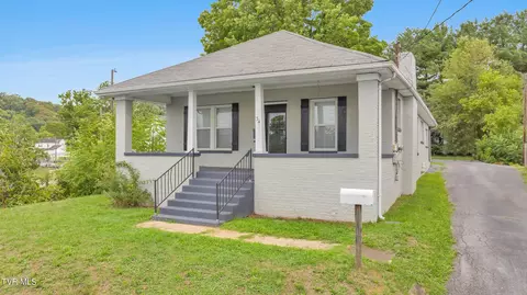 34 10th Street Bristol Tn 37620, Bristol, TN 37620