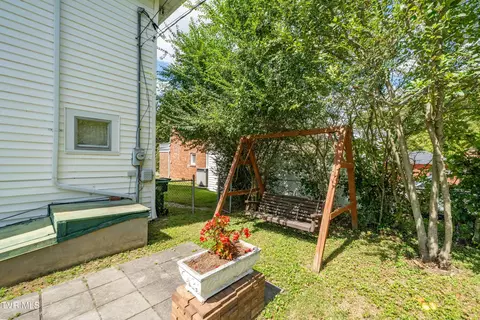 214 Clinchfield Avenue Erwin Tn 37650, Erwin, TN 37650 photo 13