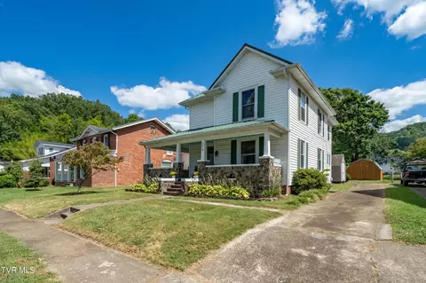 214 Clinchfield Avenue Erwin Tn 37650, Erwin, TN 37650 photo 2