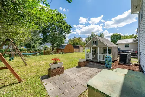 214 Clinchfield Avenue Erwin Tn 37650, Erwin, TN 37650 photo 10