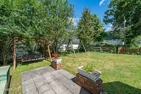 214 Clinchfield Avenue Erwin Tn 37650, Erwin, TN 37650 photo 12