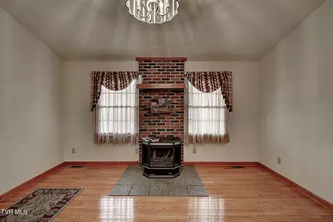 103 Mountain View Drive Hampton Tn 37658, Hampton, TN 37658 photo 15