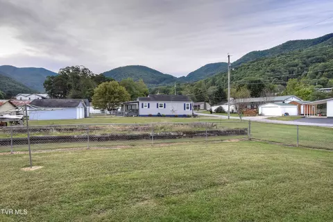 103 Mountain View Drive Hampton Tn 37658, Hampton, TN 37658 photo 33