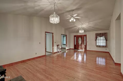103 Mountain View Drive Hampton Tn 37658, Hampton, TN 37658 photo 13