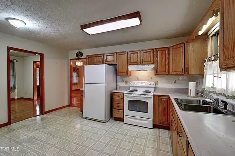 103 Mountain View Drive Hampton Tn 37658, Hampton, TN 37658 photo 17