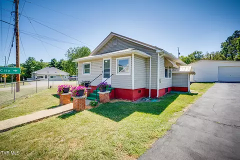 214 W Carters Valley Road Kingsport Tn 37665, Kingsport, TN 37665