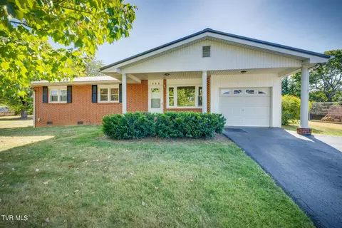 205 Meridale Drive Johnson City Tn 37601, Johnson City, TN 37601