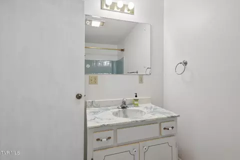 192 Rhody Drive Gray Tn 37615, Gray, TN 37615 photo 24