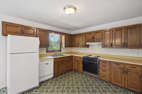 192 Rhody Drive Gray Tn 37615, Gray, TN 37615 photo 11