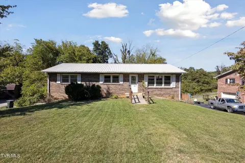 192 Rhody Drive Gray Tn 37615, Gray, TN 37615 photo 3