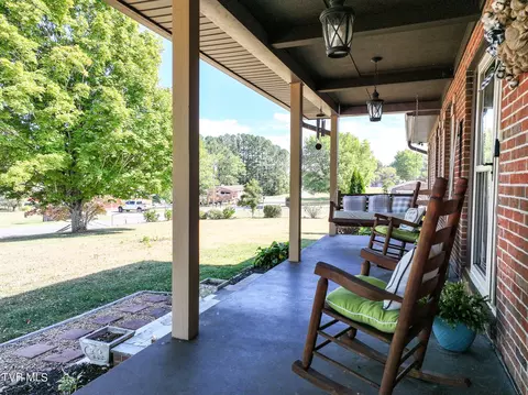 Exterior - 315 Emerald Road Mosheim Tn 37818, Mosheim, TN 37818 photo 9 of 24