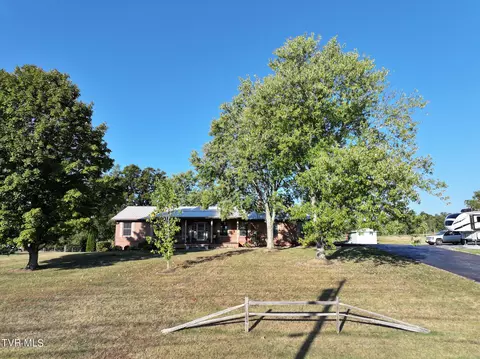 Exterior - 315 Emerald Road Mosheim Tn 37818, Mosheim, TN 37818 photo 5 of 24
