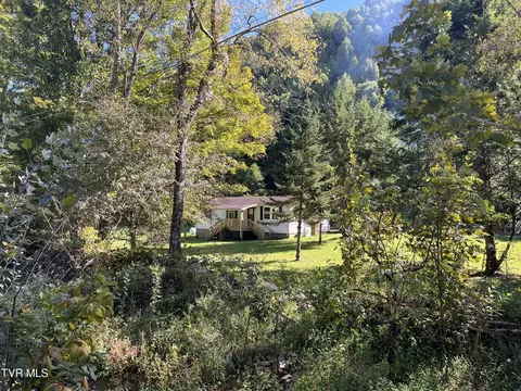 423 Dugger Hollow Road Butler Tn 37640, Butler, TN 37640
