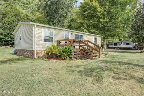 118 Phil Hawkins Road Unicoi Tn 37692, Unicoi, TN 37692