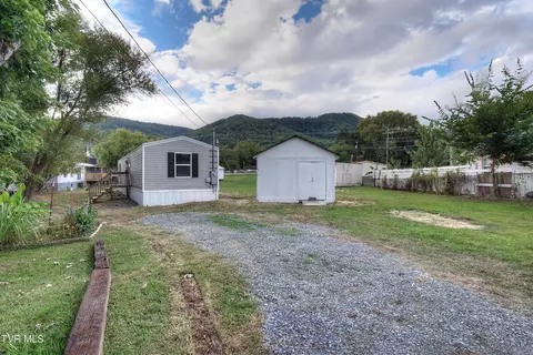Exterior - 120 Walker Lane Erwin Tn 37650, Erwin, TN 37650 photo 3 of 7