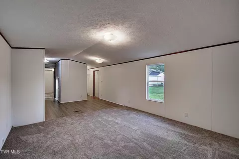 Living - 120 Walker Lane Erwin Tn 37650, Erwin, TN 37650 photo 1 of 3