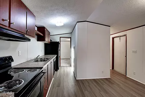 Kitchen - 120 Walker Lane Erwin Tn 37650, Erwin, TN 37650 photo 2 of 3