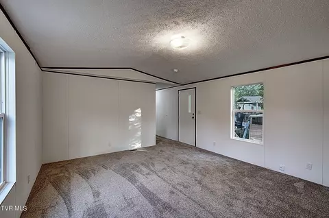 Living - 120 Walker Lane Erwin Tn 37650, Erwin, TN 37650 photo 3 of 3