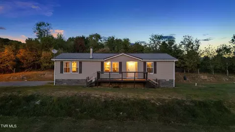 3502 Clarks Valley Road Swords Creek Va 24649, Swords Creek, VA 24649