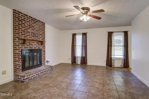 298 Frog Level Road Gray Tn 37615, Gray, TN 37615 photo 6