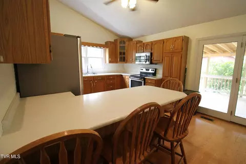 Kitchen - 108 Sam Miller Road Erwin Tn 37650, Erwin, TN 37650 photo 2 of 5