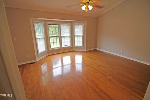Living - 108 Sam Miller Road Erwin Tn 37650, Erwin, TN 37650 photo 2 of 5