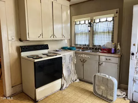 511 S Mckee Street Greeneville Tn 37743, Greeneville, TN 37743