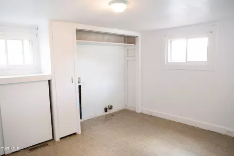 Bedroom - 319 Clinchfield Avenue Erwin Tn 37650, Erwin, TN 37650 photo 6 of 6