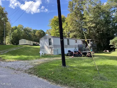 8911 Galax Road Wise Va 24293, Wise, VA 24293