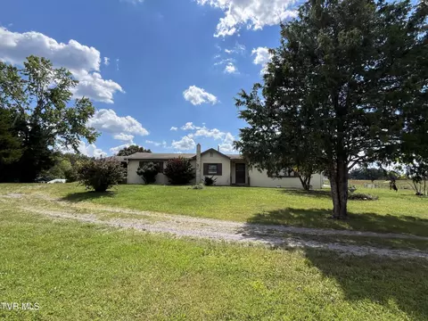 630 Woods Road Bluff City Tn 37618, Bluff City, TN 37618