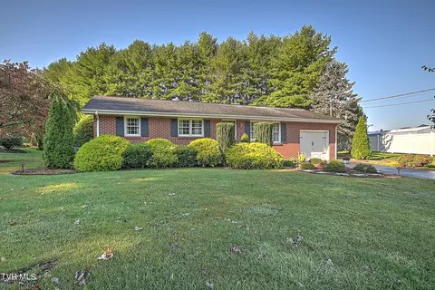 1507 Old Iron Mountain Road Unicoi Tn 37692, Unicoi, TN 37692