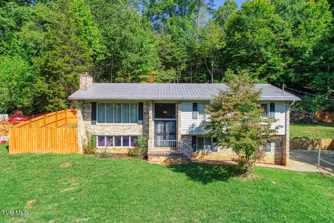 3724 Thorngrove Drive Kingsport Tn 37660, Kingsport, TN 37660